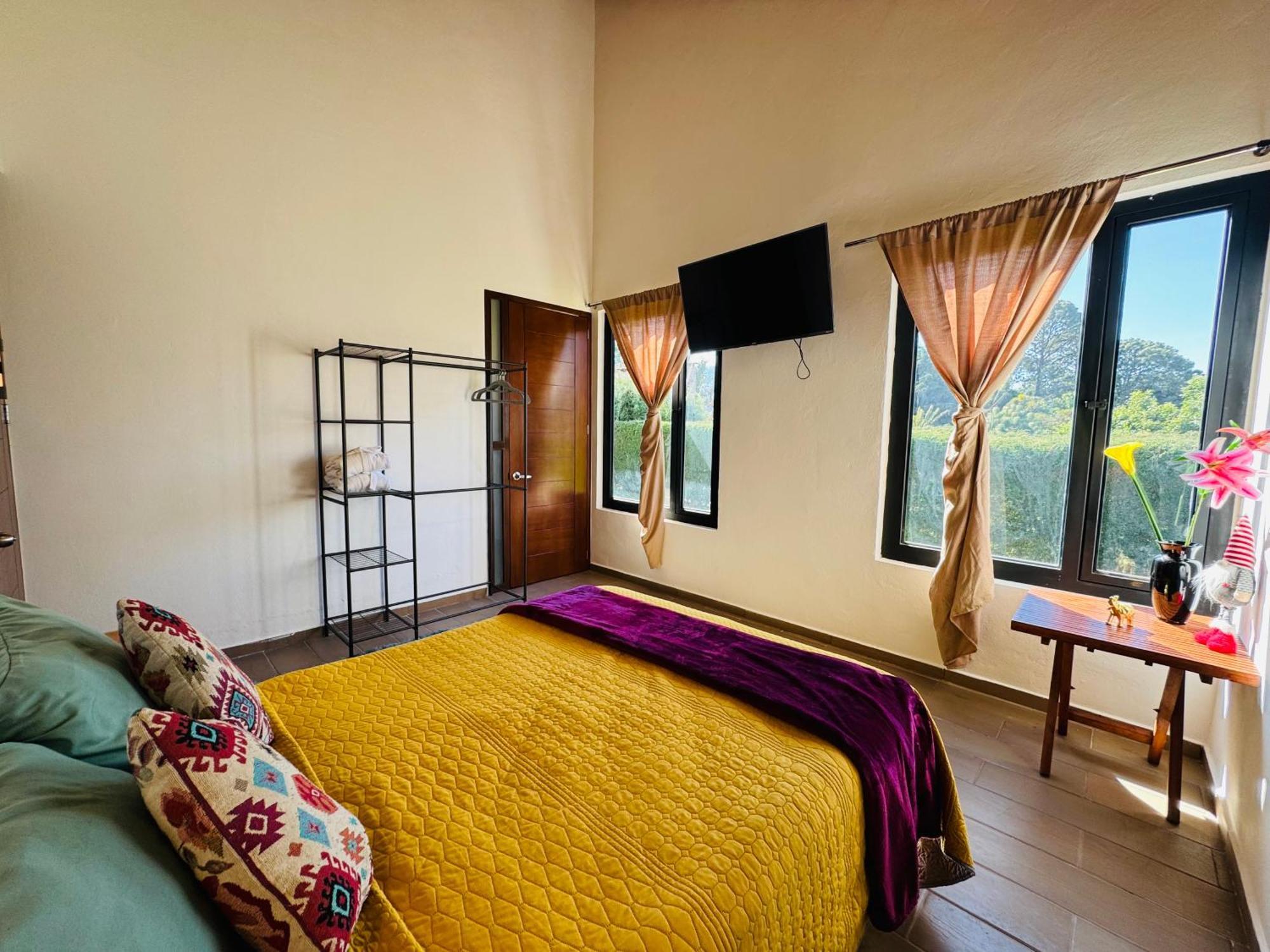 Encino House Hotel Boutique Valle de Bravo Exteriör bild